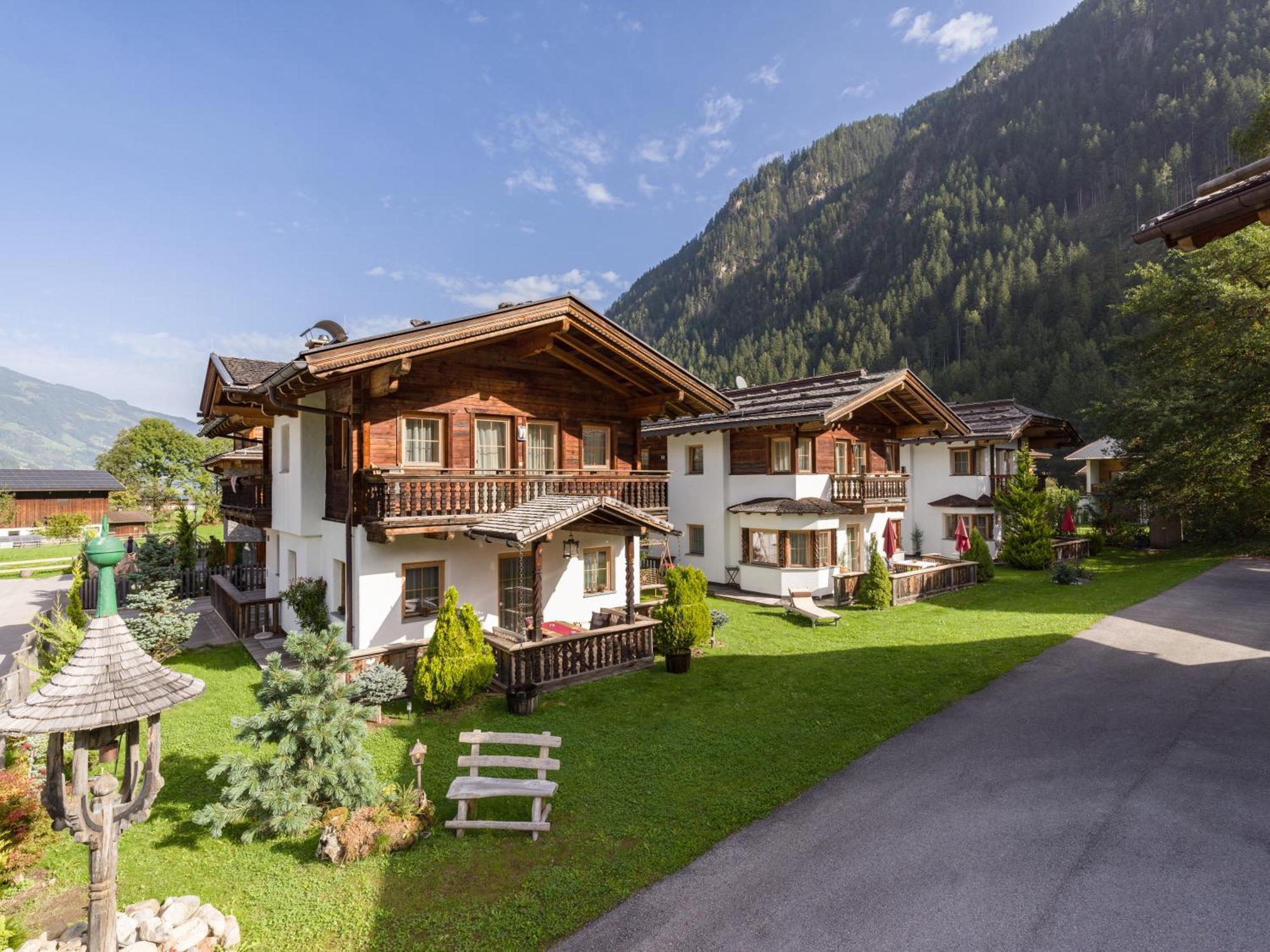 S'Doerfl Chalets Mayrhofen Eksteriør bilde