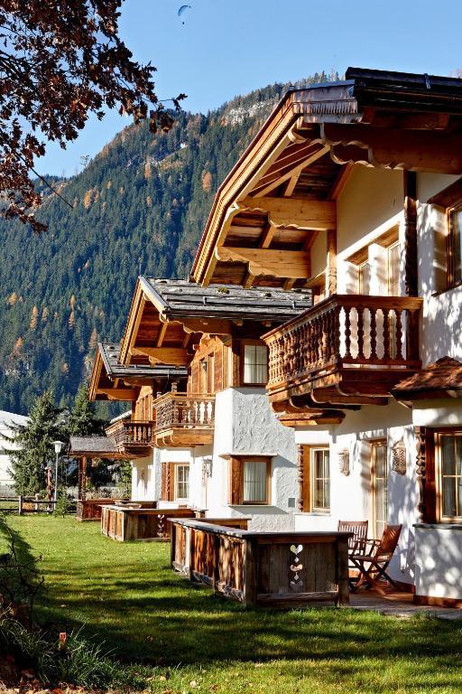 S'Doerfl Chalets Mayrhofen Eksteriør bilde